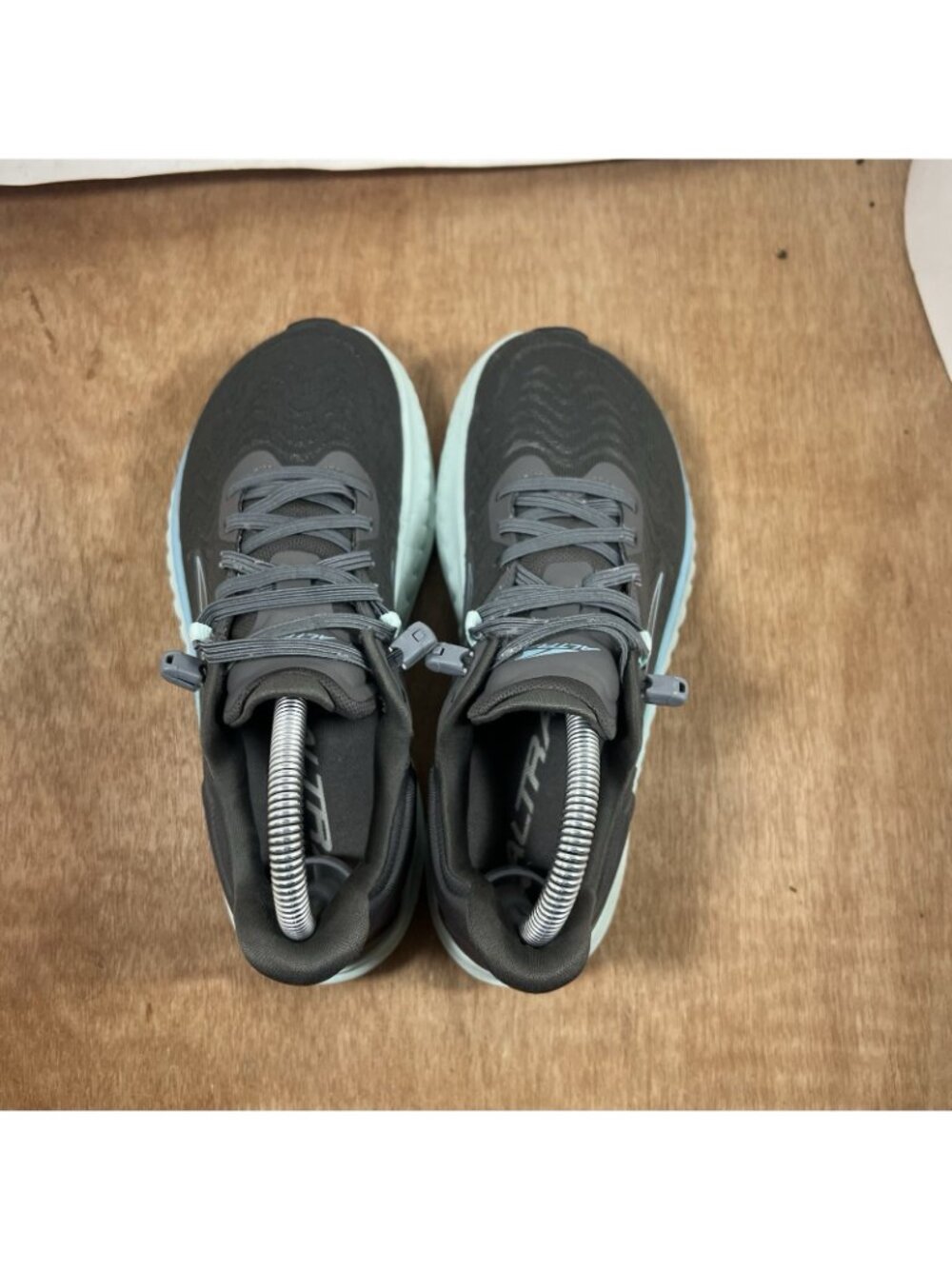 Altra Torin 7 Shoes Womens Size 6 Gray Running Cushioned Sneakers - Picture 5 of 9